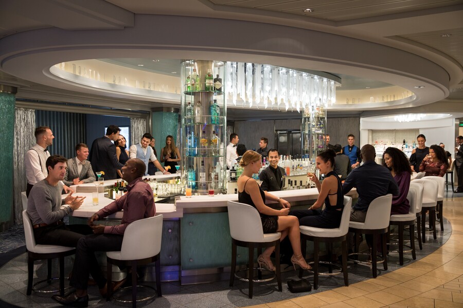 Celebrity Reflection - Martini Bar & Crush 2, ©CEL.jpg